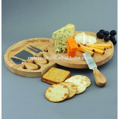 4pcs cheese knife set with wooden cutting board with Good Price